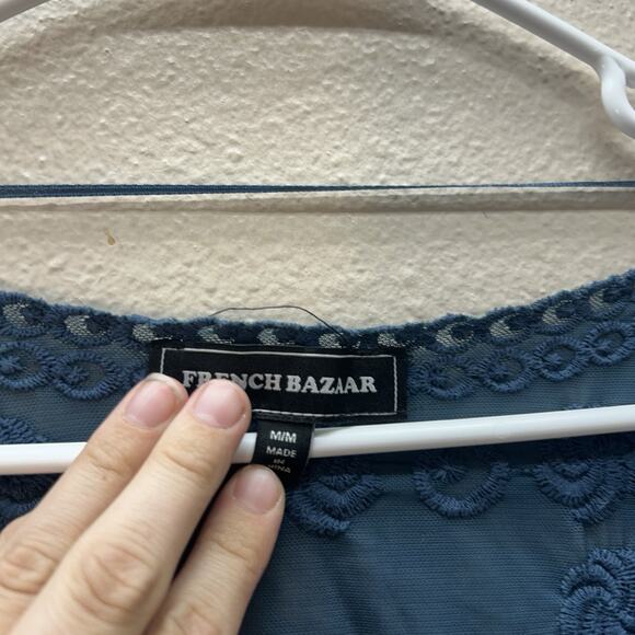 Boho Lace Whimsigoth Fairy Sheer Embroidered Top SZ M 3/4 Sleeves Cinched Y2K - Picture 8 of 8